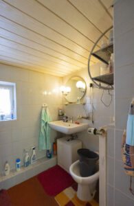 Badezimmer m. Wanne