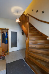 Flur & Treppe