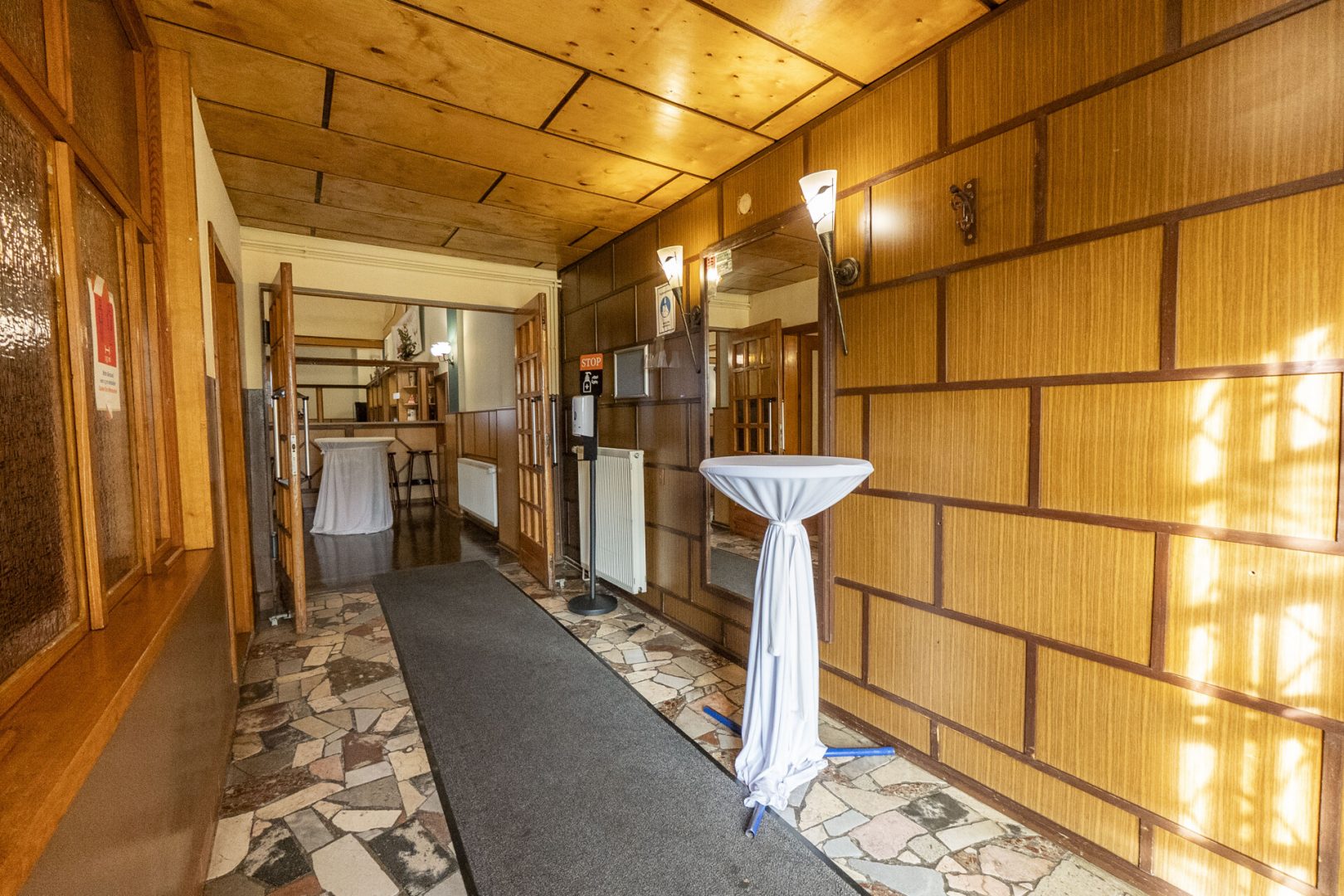 Eingansgbereich Saal