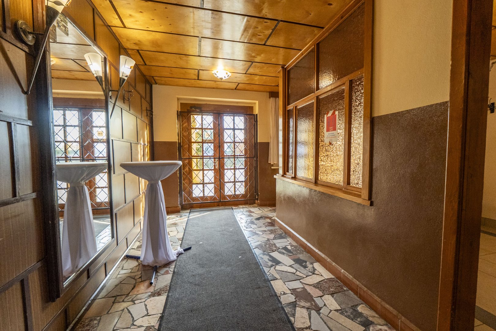Eingangsbereich Saal