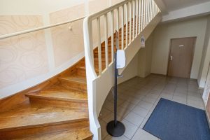 Treppenhaus zur Pension