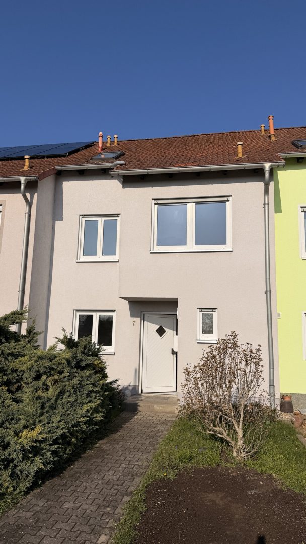 Hausansicht Straßenseite