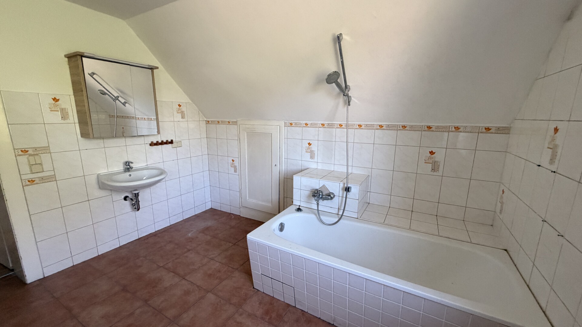 Badezimmer 1.OG