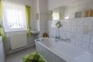 Badezimmer 2.OG