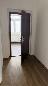 Wohnungstür 1.OG